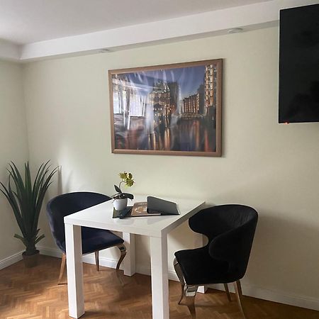 Schick Hamburg Apartamento Geesthacht Exterior foto
